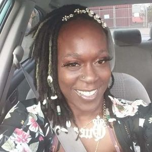 Meet your Posher, Mioshi